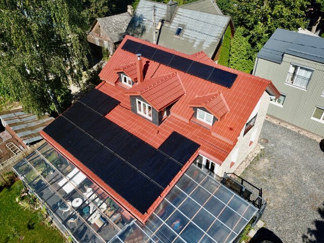 10 kWp saulės elektrinė